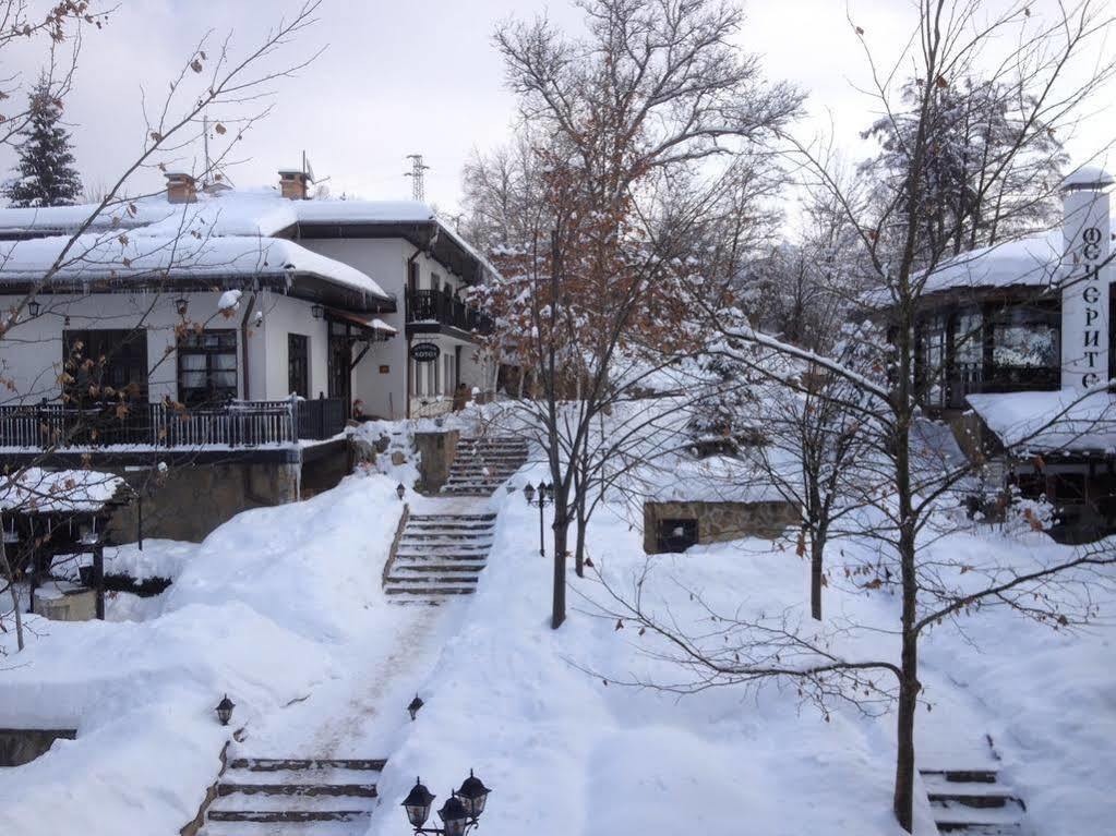 Family Hotel Fenerite Gabrovo Exterior photo